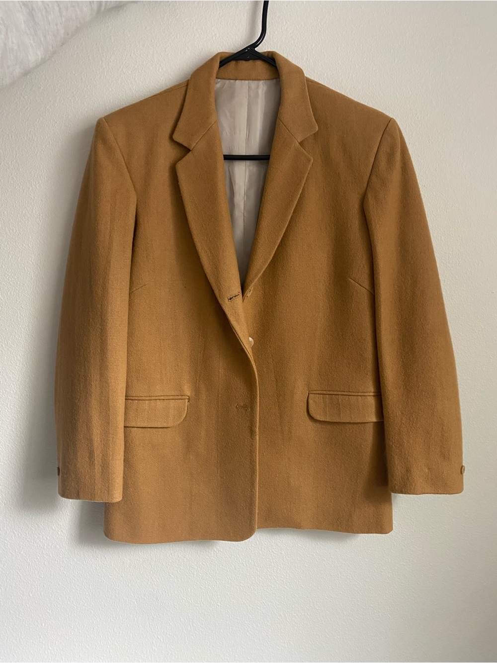 Classic Single-Breasted Camel Wool Blend Blazer